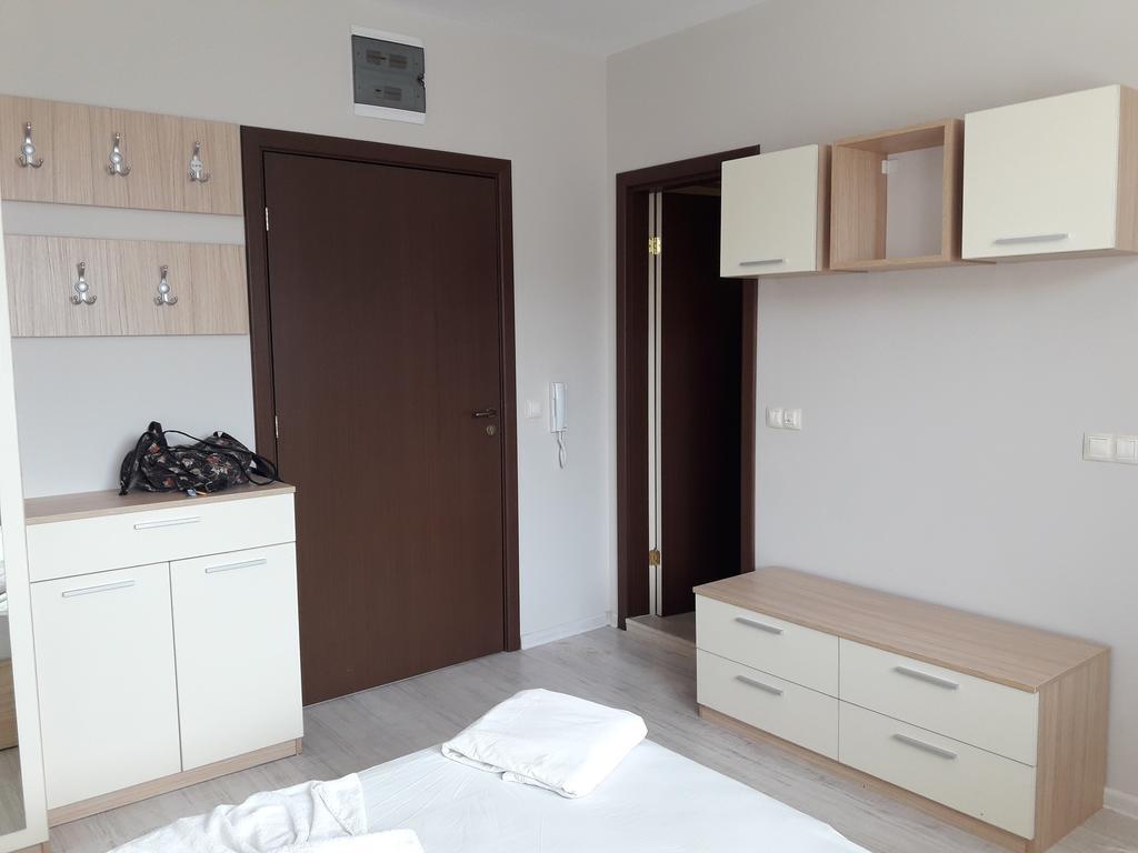 Stella Udacha Apartments & Studios Sunny Beach Exterior foto